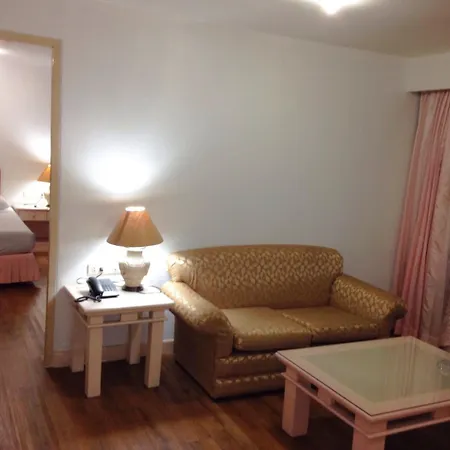 Lee Place Hotel-2